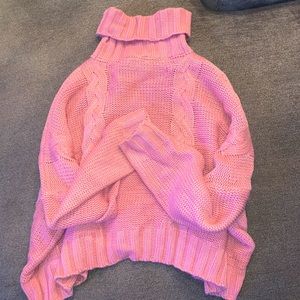 Cropped knit sweater turtleneck